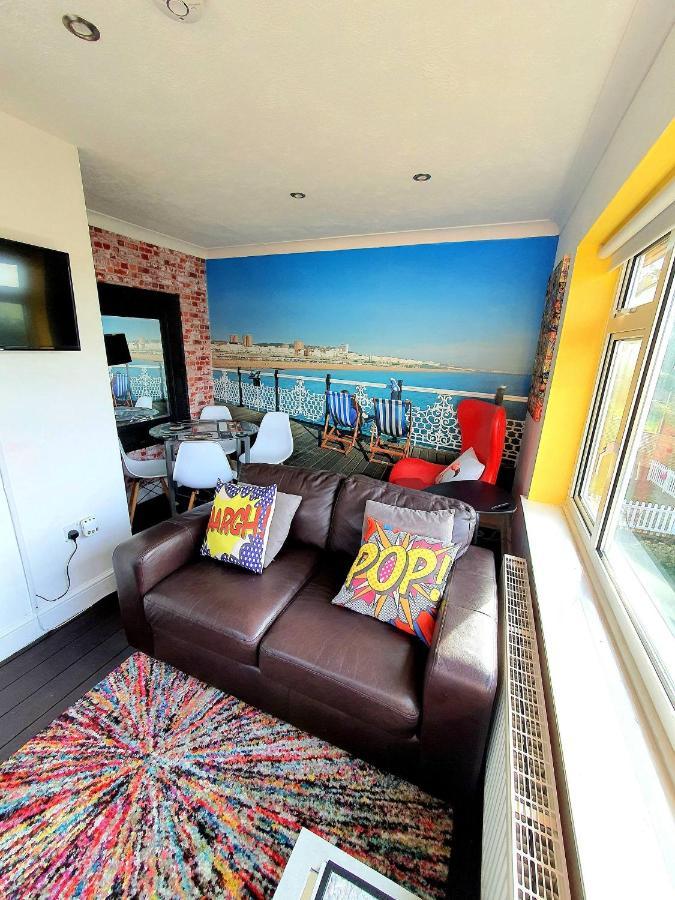 3 Bed House, Stunning Views And Free Parking Hébergement de vacances Hove
